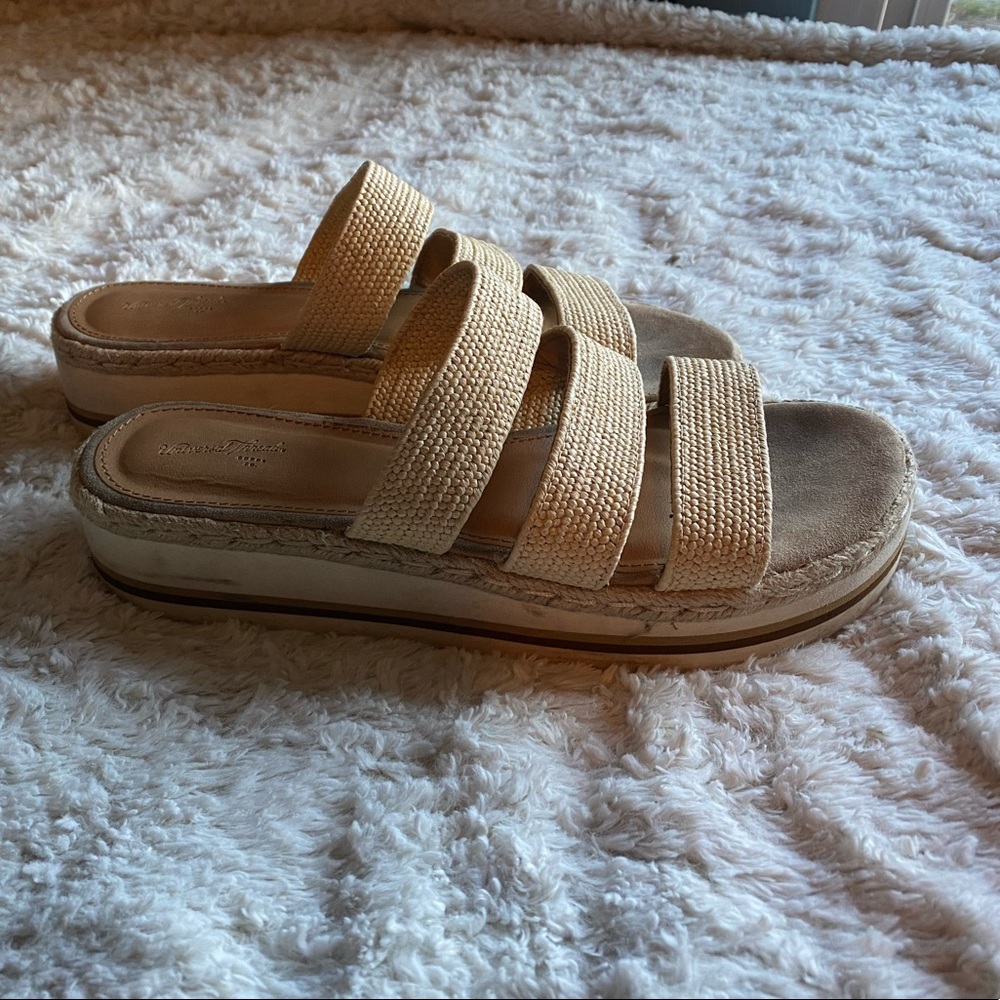Platform sandals